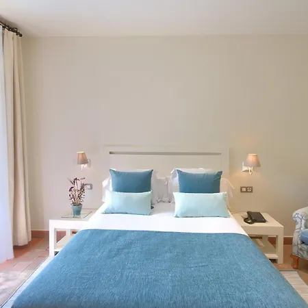 Convent De Hotel 4*