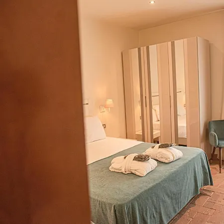 Convent De Hotel 4*