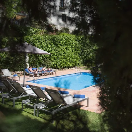 Convent De 4*