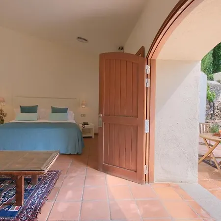 Convent De Hotel 4*