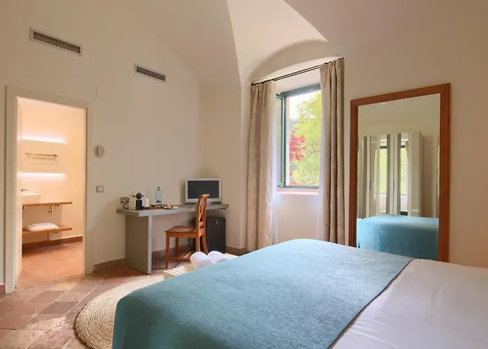 Convent De 4*