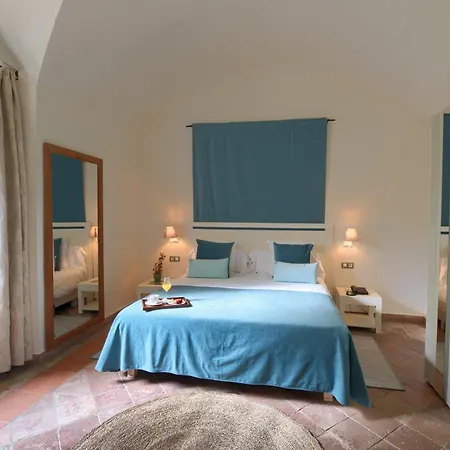 Convent De Hotel