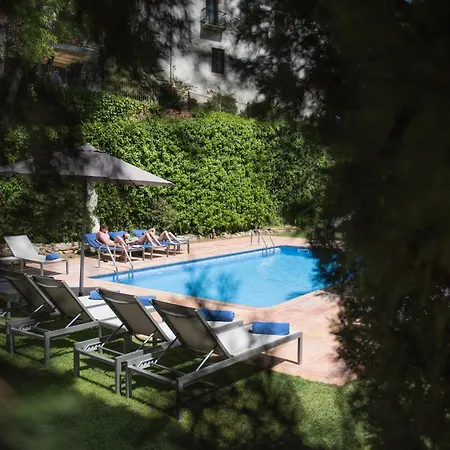 Convent De 4*