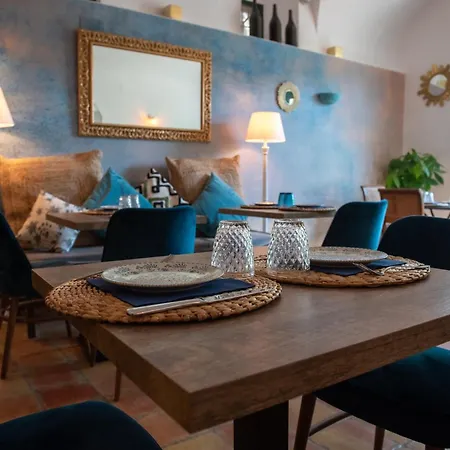 Convent De Hotel 4*